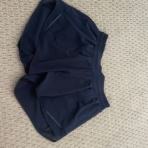 Size 4 lulu shorts Hotty Hot